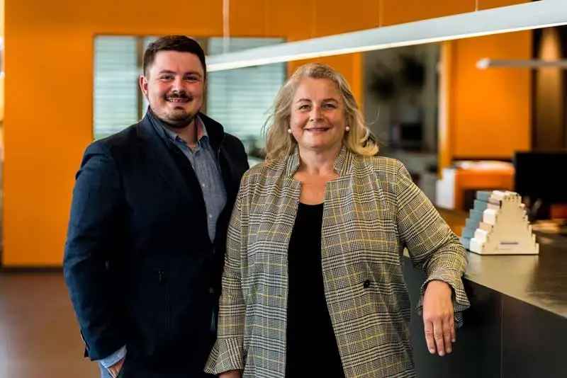 Geschäftsführerin Catrin Graf und Sohn Benedikt Fichtl Ein Bild mit der Geschäftsführerin Catrin Graf und Sohn Benedikt Fichtl