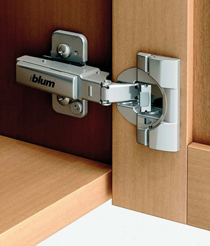 Blum Topfscharnier Clip Top | mit Blumotion | Oberfläche: vernickelt